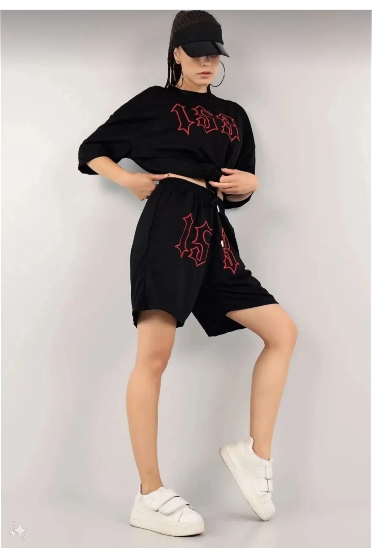 Kadın Unisex Nakış İşlemeli Şort Takım